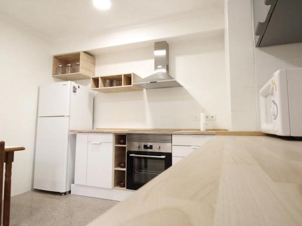 Piso en Barrio Reina Victoria-Miguel Hernández