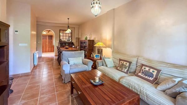 Casa independiente en avenida D'Escandinàvia