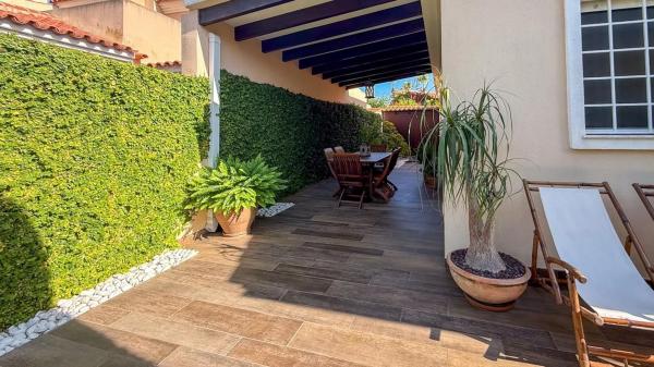 Casa independiente en avenida D'Escandinàvia