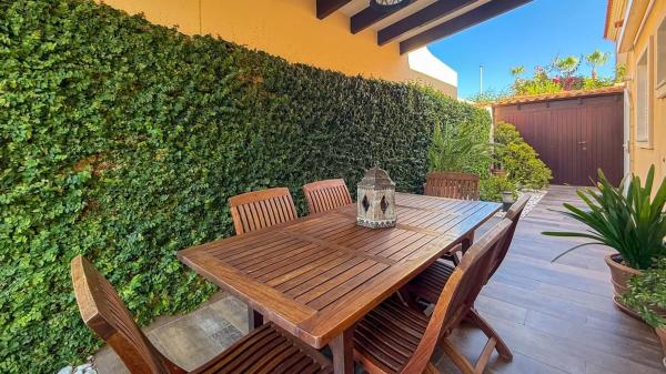 Casa independiente en avenida D'Escandinàvia