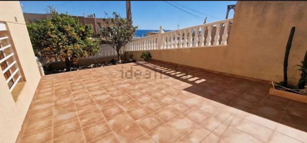 Chalet pareado en calle Aragon, 44