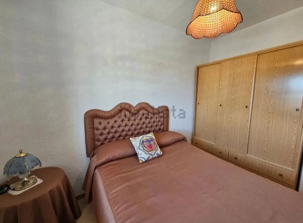 Chalet pareado en calle Aragon, 44