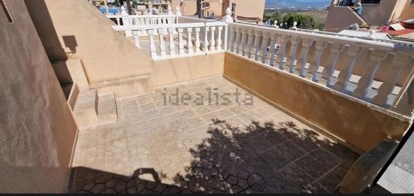 Chalet pareado en calle Aragon, 44