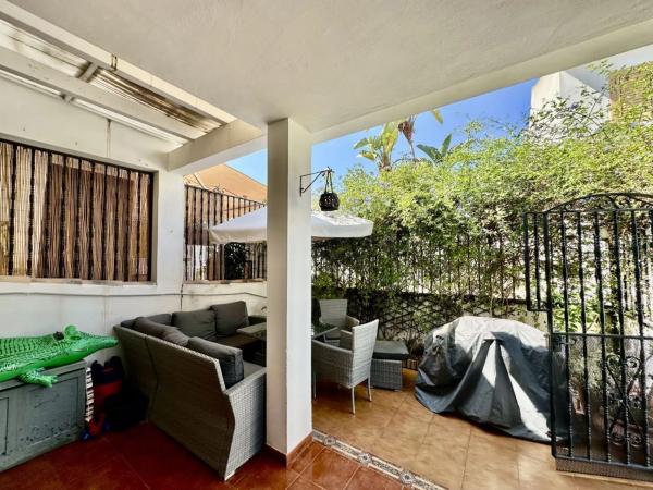 Chalet en calle Monte de Santa Pola