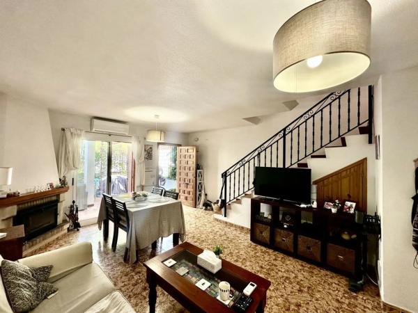 Chalet en calle Monte de Santa Pola