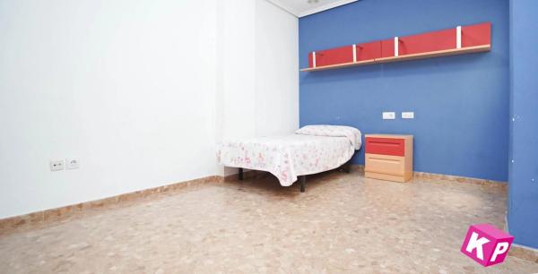 Piso en calle Caritat