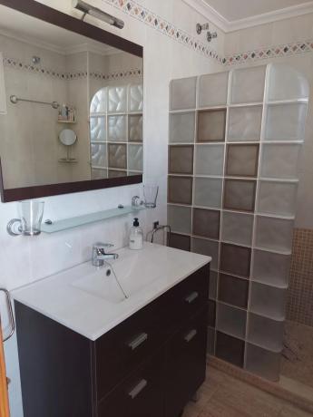 Piso en avenida Costa Blanca, 23