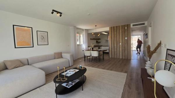 Piso en avenida D'Escandinàvia