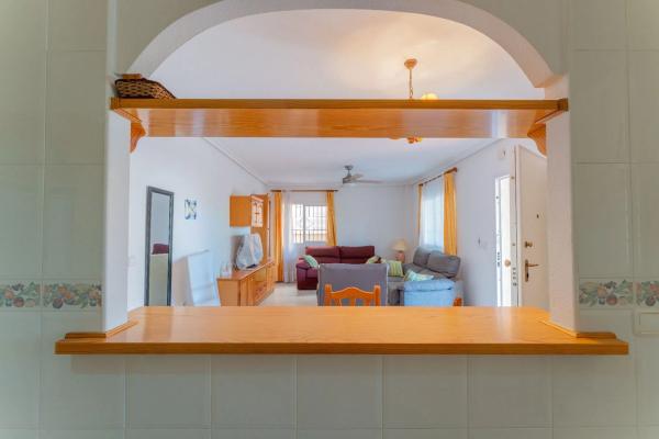 Casa independiente en avenida de Polonia, 152