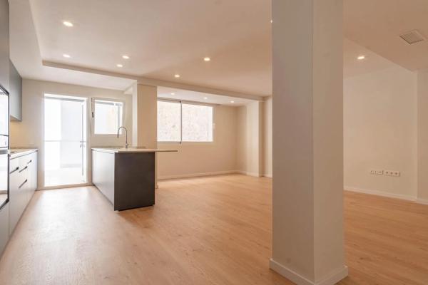 Piso en calle Cristóbal Sanz, 41