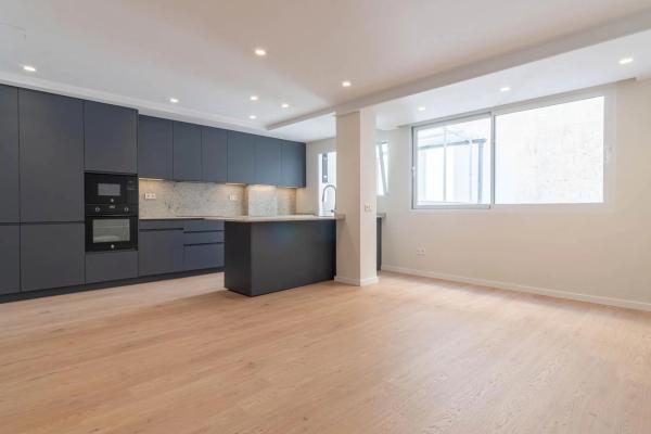 Piso en calle Cristóbal Sanz, 41