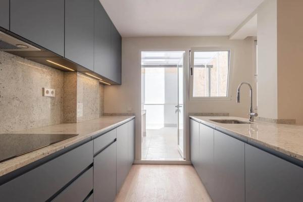 Piso en calle Cristóbal Sanz, 41