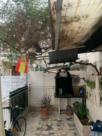 Chalet adosado en calle Alcoy, 13