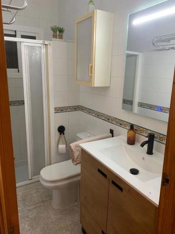 Chalet adosado en calle Alcoy, 13