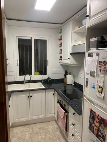 Chalet adosado en calle Alcoy, 13