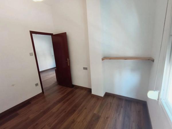 Piso en Barrio Sector V-El Canal