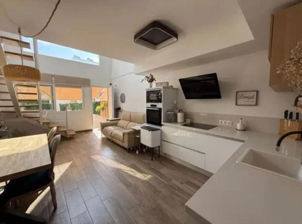 Chalet adosado en calle de Creta s/n