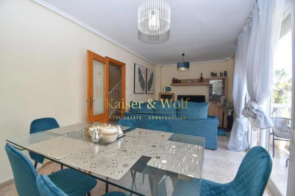 Casa independiente en calle Logroño