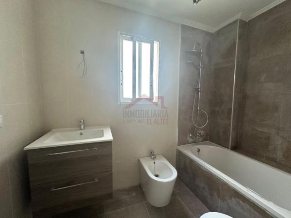 Ático en calle la Niña, 3