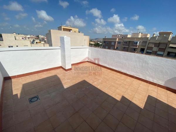 Ático en calle la Niña, 3