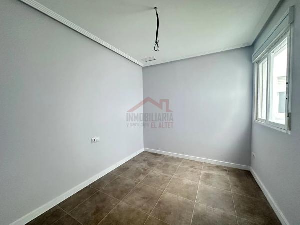 Ático en calle la Niña, 3