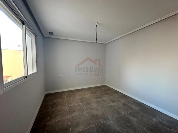 Ático en calle la Niña, 3