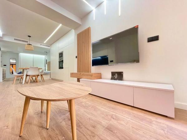 Piso en calle Diego Fuentes Serrano, 8