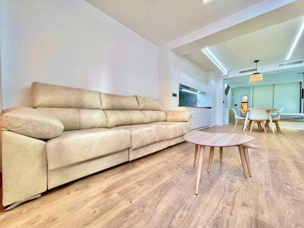 Piso en calle Diego Fuentes Serrano, 8