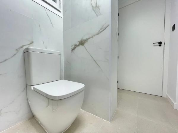 Piso en calle Diego Fuentes Serrano, 8