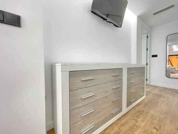 Piso en calle Diego Fuentes Serrano, 8