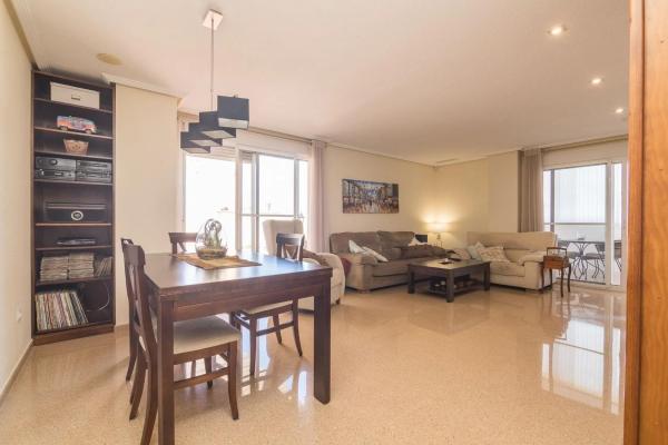 Ático en calle José Pomares Perlasia