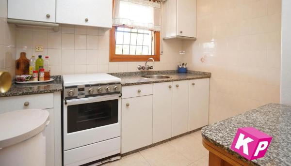 Casa independiente en calle Ondara