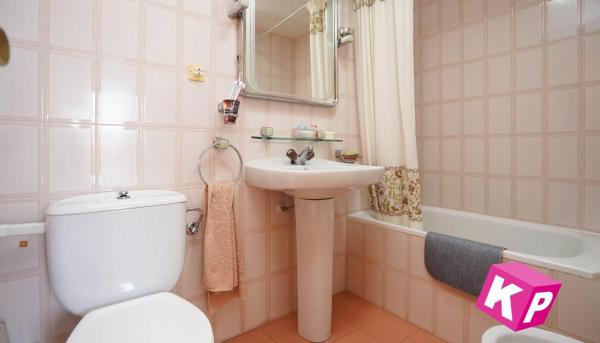 Casa independiente en calle Ondara