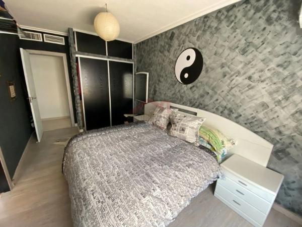 Piso en avenida Sant Francesc