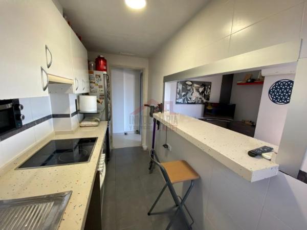 Piso en avenida Sant Francesc