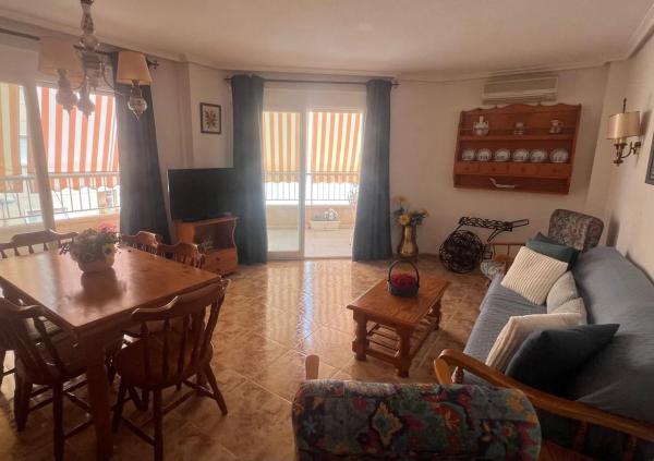 Piso en calle Isabel la Catolica, 58