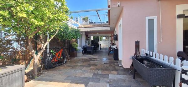 Chalet en calle Monte de Santa Pola