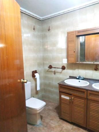 Casa independiente en calle Sant Isidre