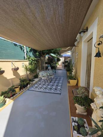 Casa independiente en calle les Oliveres