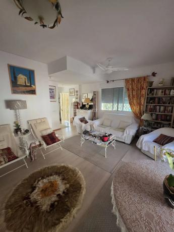 Casa independiente en calle les Oliveres