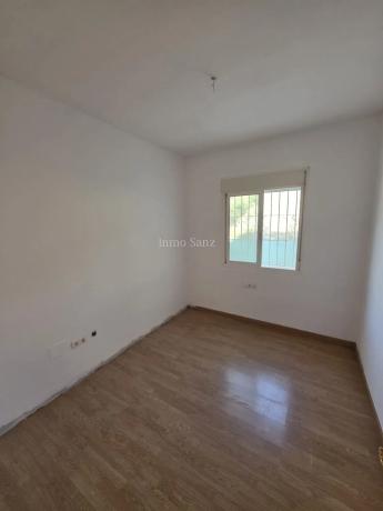 Casa independiente en calle les Oliveres