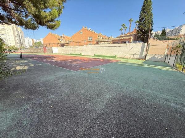 Piso en Barrio Cabo de las Huertas