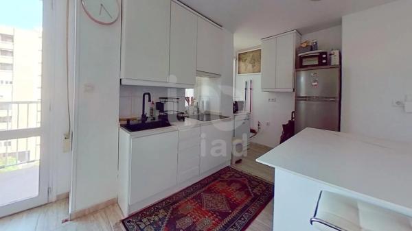 Piso en calle Turina, 2