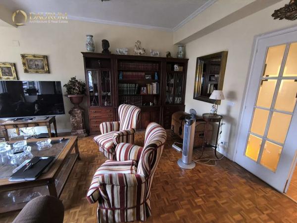 Piso en avenida de Federico Soto