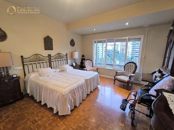 Piso en avenida de Federico Soto