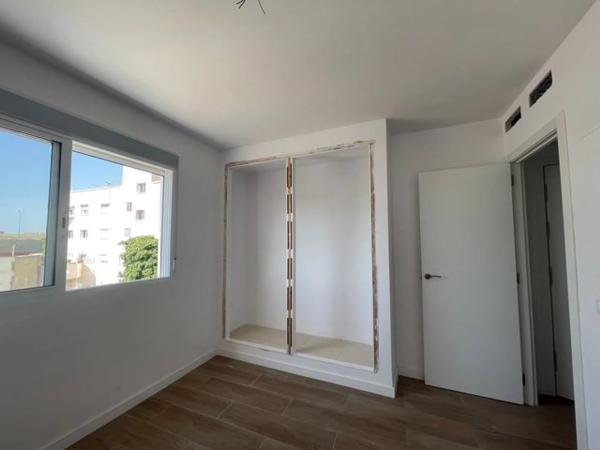 Piso en calle Maestro Vicente Llorca