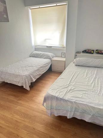 Piso en calle Turina s/n