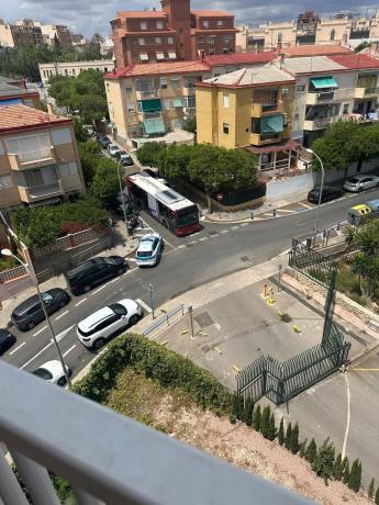 Piso en calle Turina s/n