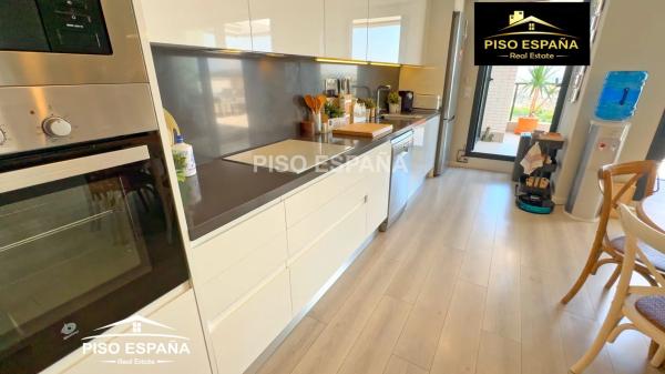 Ático en Cl Periodista Tirso Marin