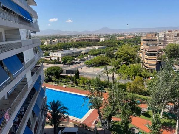 Piso en avenida Bruselas